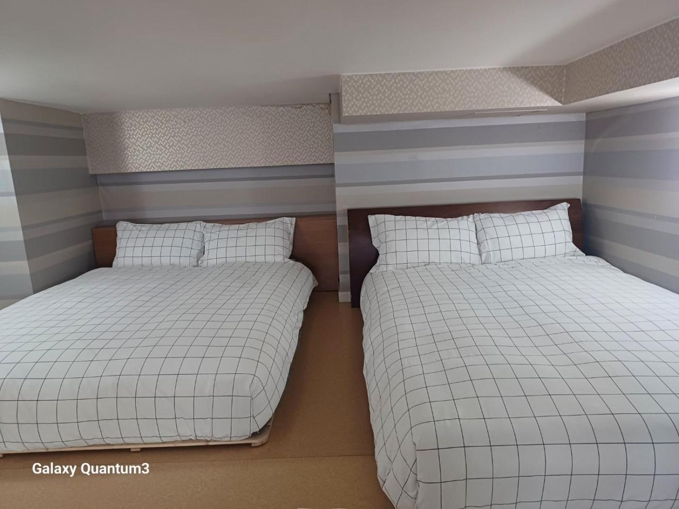 Hongdae Guesthouse2 1Min From Hongik Uni Station Exit #1 Seul Esterno foto